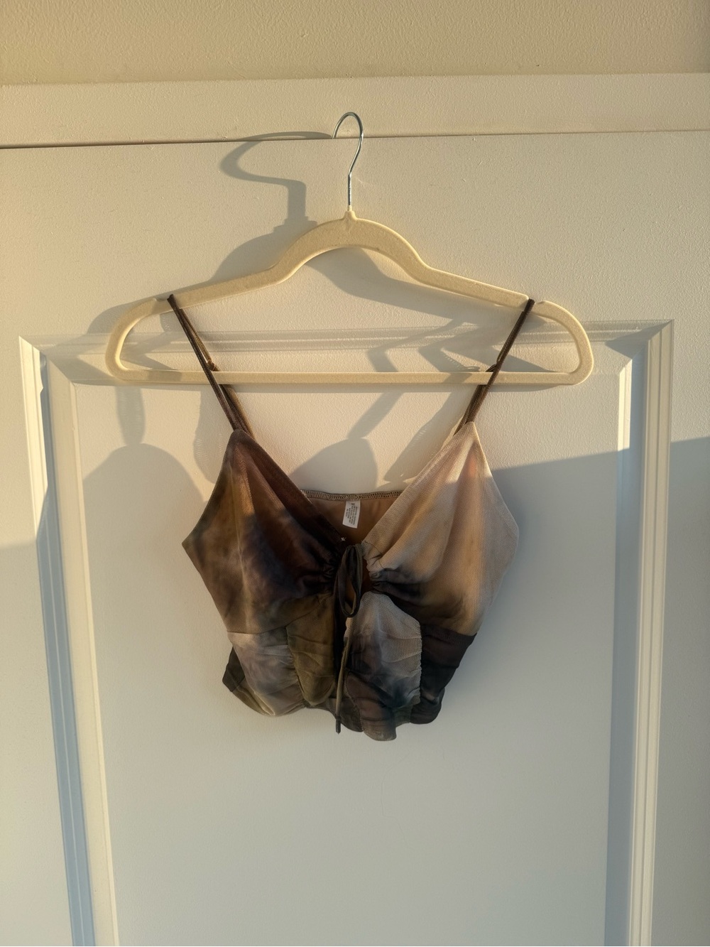 Tie-Front Spaghetti Strap Crop Top in Brown Tie-Dye